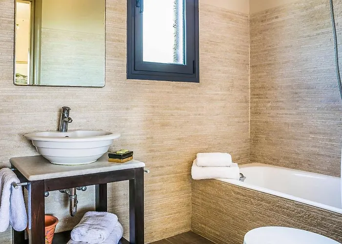 Regaliki Vila Svoronata