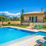 Villa Regaliki Svoronata