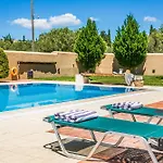 Villa Regaliki Svoronata